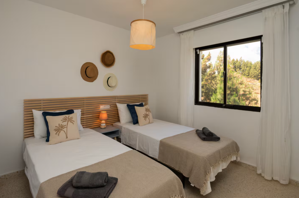 El Chaparral: Walk to the beach